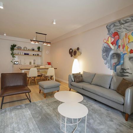 Apollo Apartment By Holistay Tirana Exterior photo