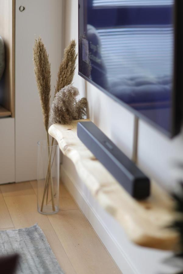 Apollo Apartment By Holistay Tirana Exterior photo