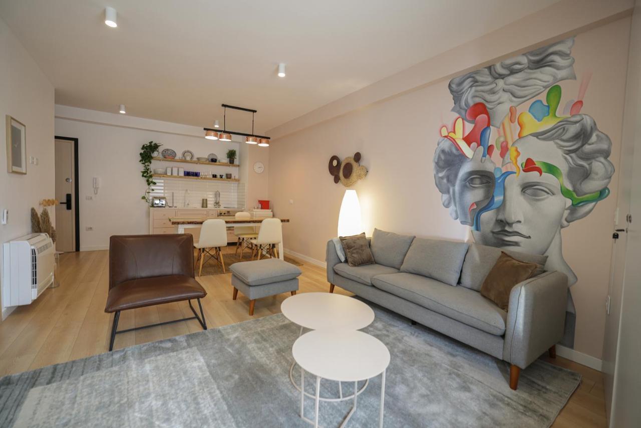 Apollo Apartment By Holistay Tirana Exterior photo